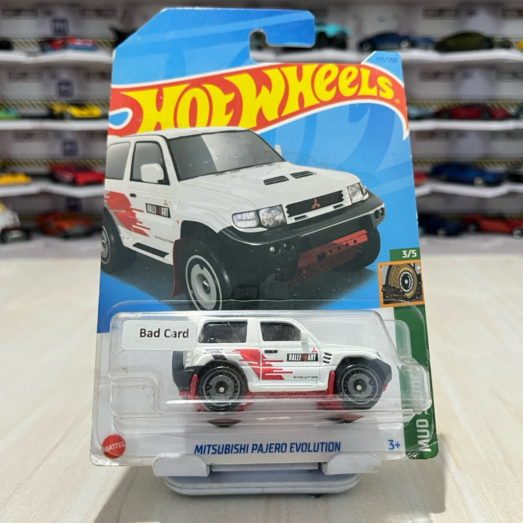 Hotwheels Mitsubishi Pajero Evolution japan card bad card/buble