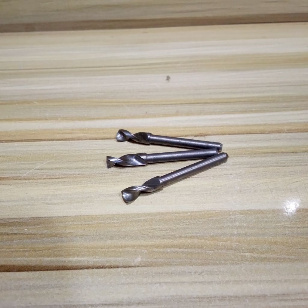 mata bor baja 4.2mm bekas tajam drill 4.2 mm mata bor  untuk material keras