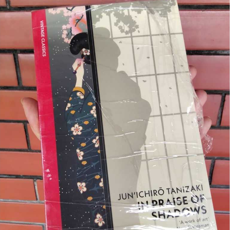 Jun'Ichiro Tanizaki In Praise of Shadows Buku Novel Sastra Literatur Bahasa Inggris