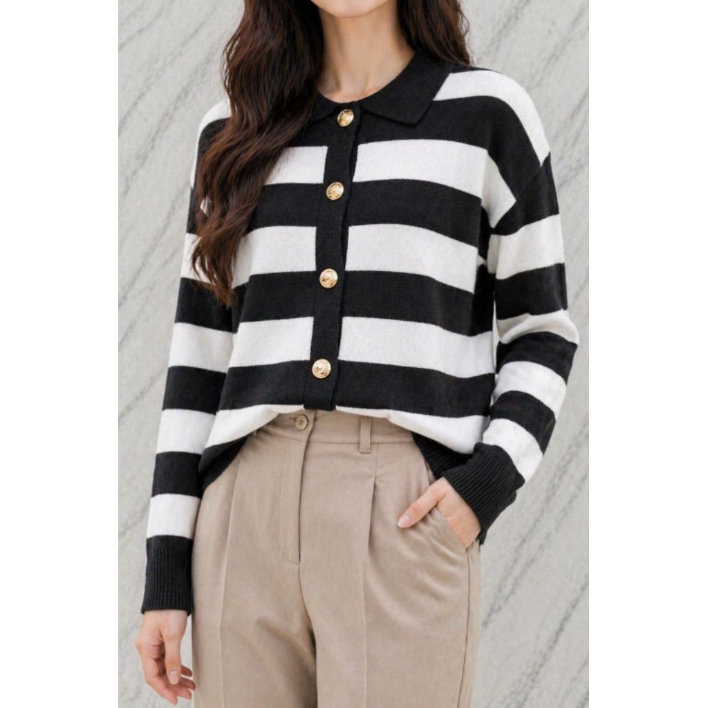 Atasan Rajut Kerah Kancing Jumbo Horse Knitwear Baju Wanita