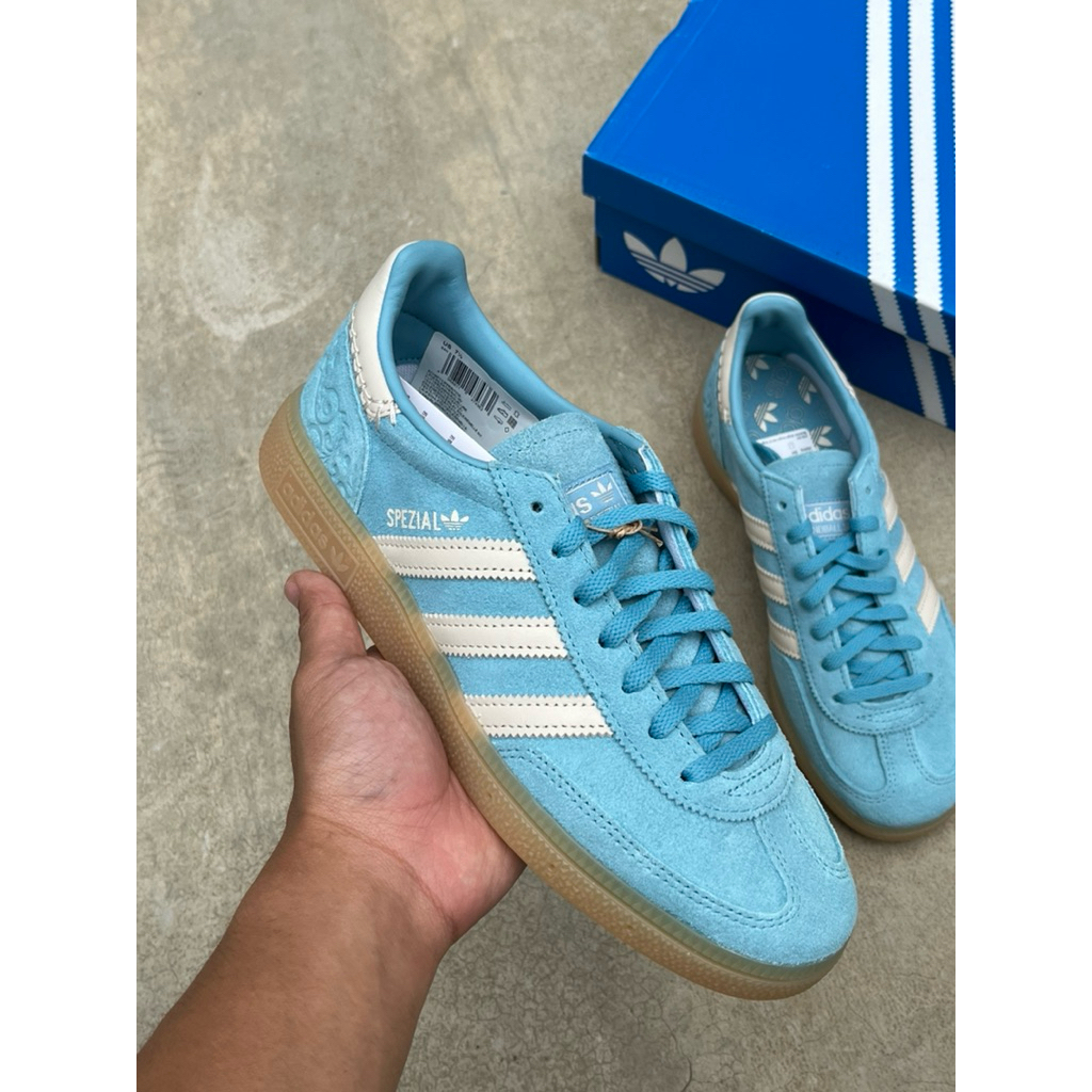 adidas spezial blue