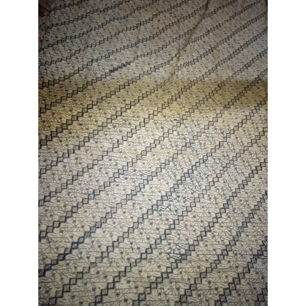 Kain batik tulis solo
