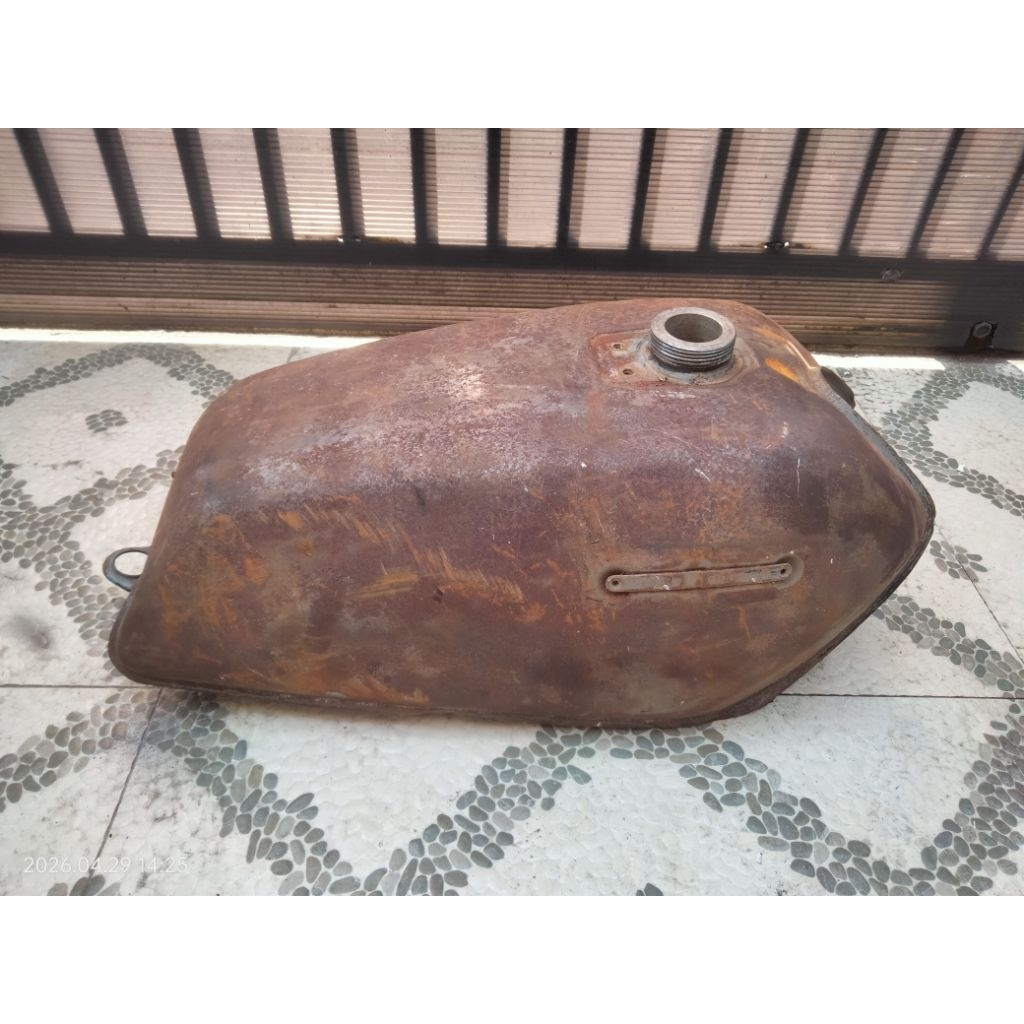 tangki Yamaha yt115 original