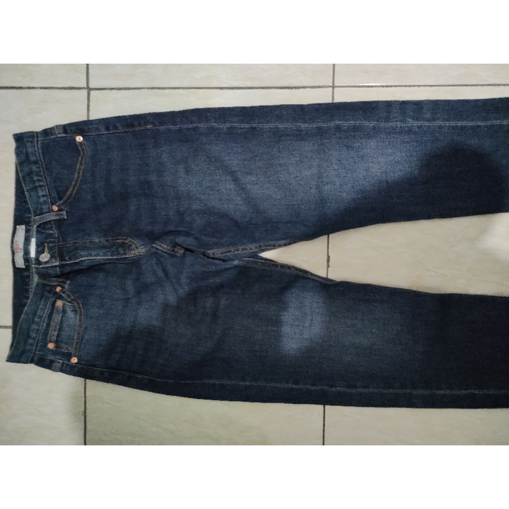 Jeans 8 second cowk