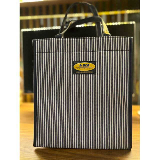 Tas Souvenir BCA Prioritas