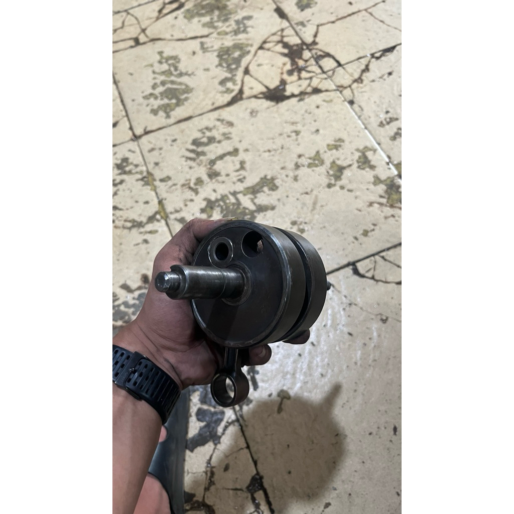 kruk as dt 175