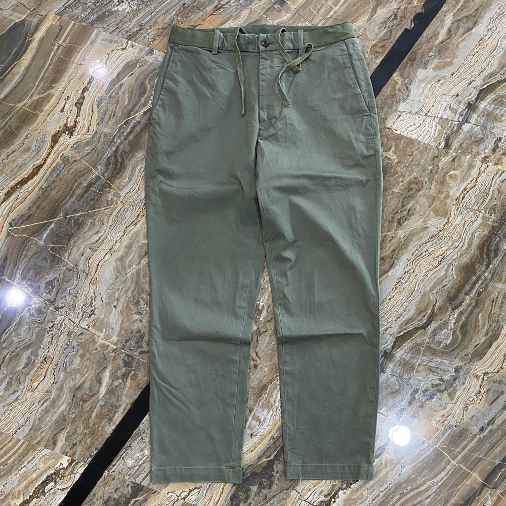 UNIQLO Ezy ankle pants