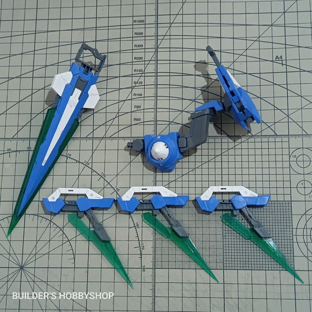 BANDAI MG 1/100 MASTER GRADE GUNPLA GUND AM OO 00 QANT QAN T QAN[T] FULL SABER PART PARTS BACKPACK &