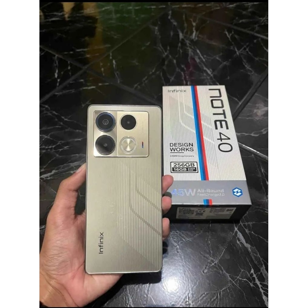 INFINIX NOTE 40 BMW RAM 8+8 GB/256 GB NO MINUS  FULLSET no wireless