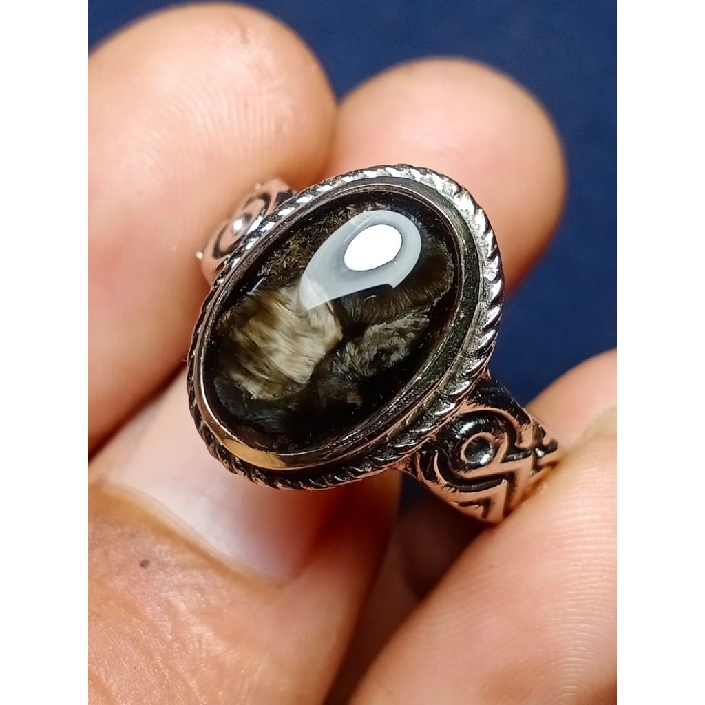 CINCIN BULU MACAN LUMAJANG (Basaltic glass )