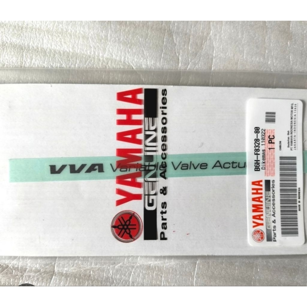 Stiker Emblem Grafik VVA Nmax 2020 Original Yamaha B6H-F8328-80
