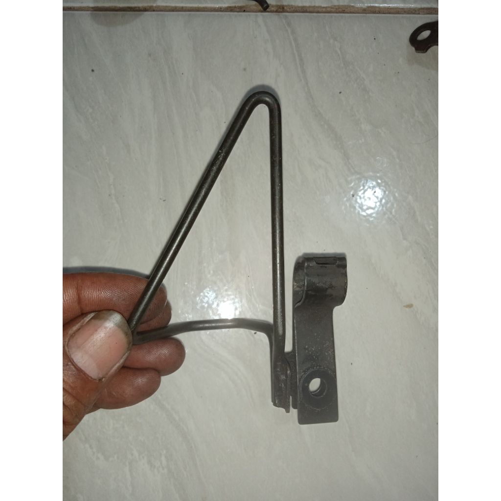 breket klem selang rem depan Yamaha Jupiter MX old
