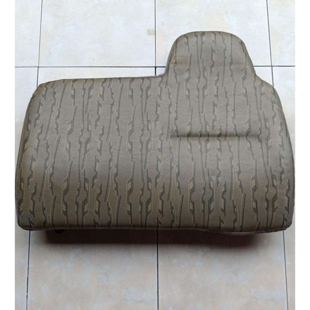 Sandaran Jok Kernet Toyota Dyna 110 115 130 HT / Hino Dutro 110 115 130 HD Original