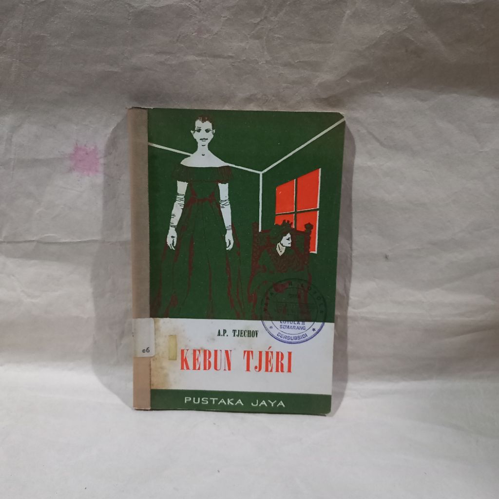 buku kebun tjeri oleh A.P. Tjechov tahun 1972