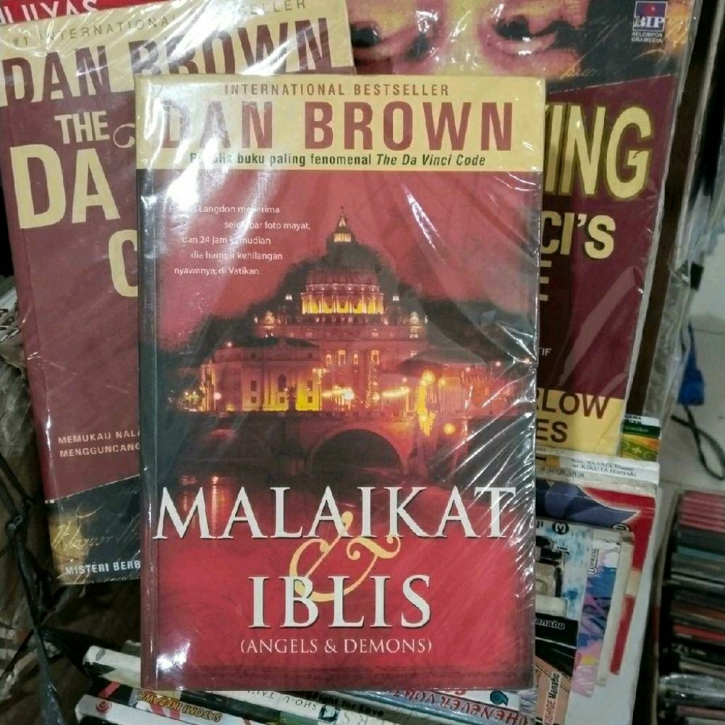 dan brown malaikat & iblis original