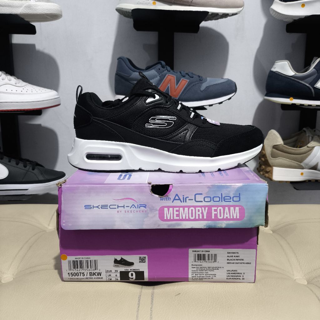 Sepatu Sneakers Pria Wanita SKECHERS AIR COURT ORIGINAL - 150075/BKW