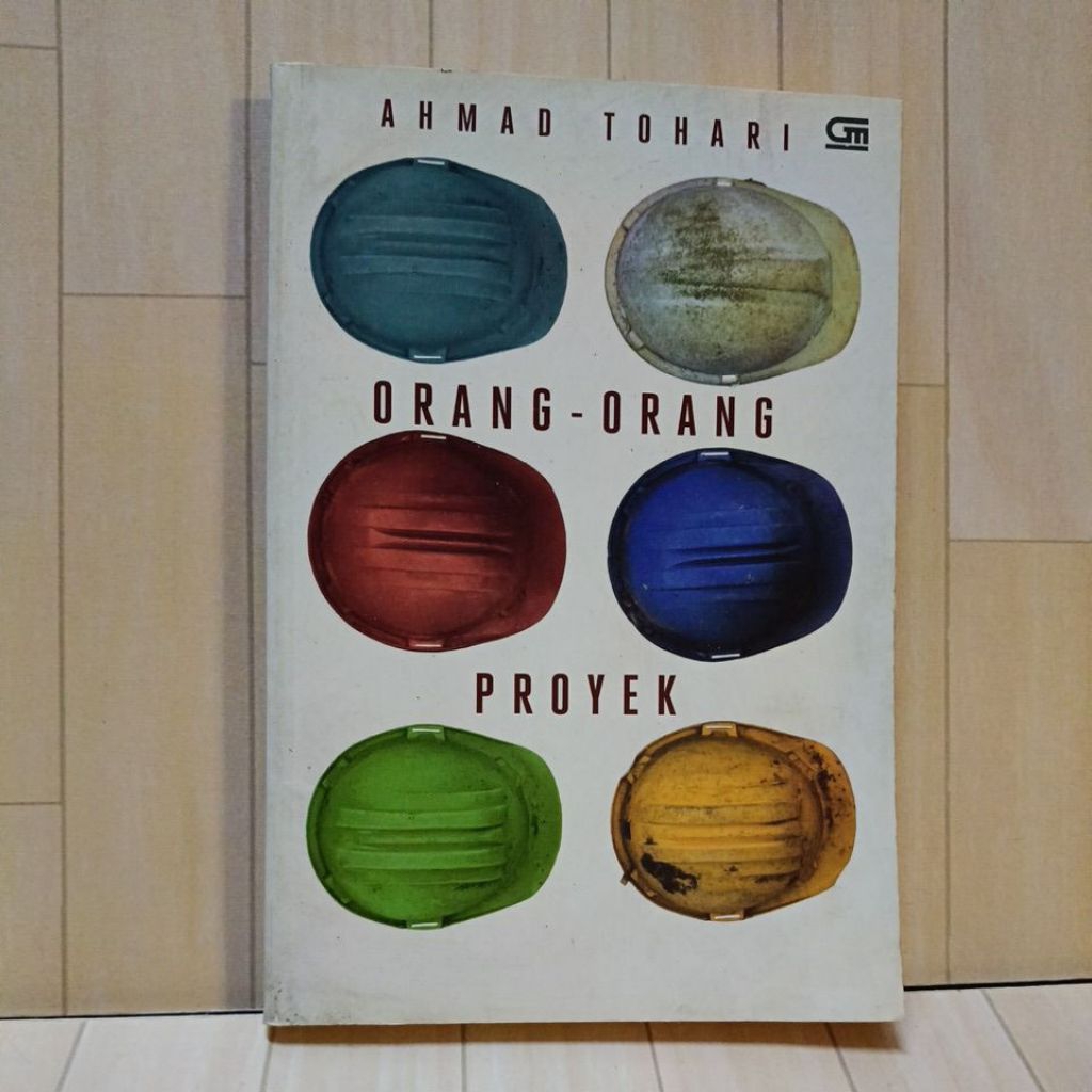 Novel Orang Orang Proyek Ahmad Tohari Original Preloved
