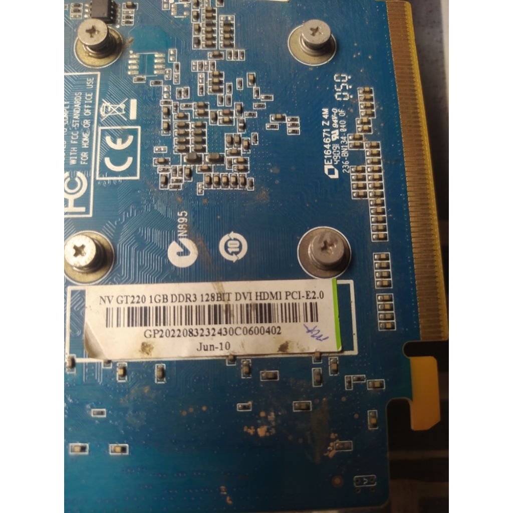 vga card 1gb ddr3 128bit