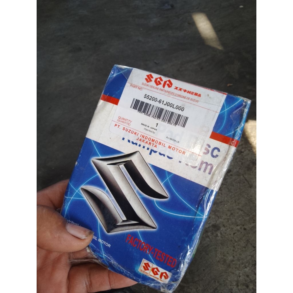 kampas rem depan Suzuki Ertiga 2013 up