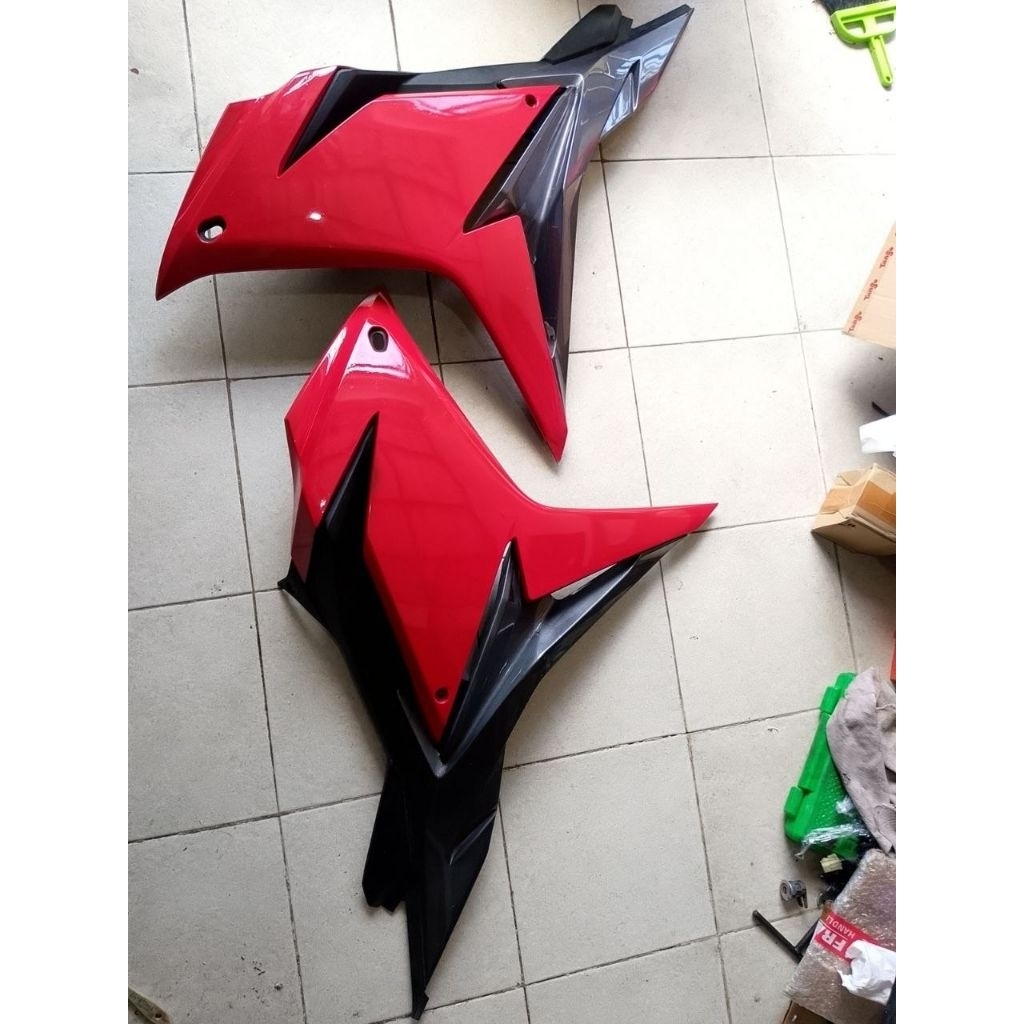 Cover body samping CBR 150R - Sayap Fairing CBR 150R Facelift - Cowl Set Middle CBR 150R Original