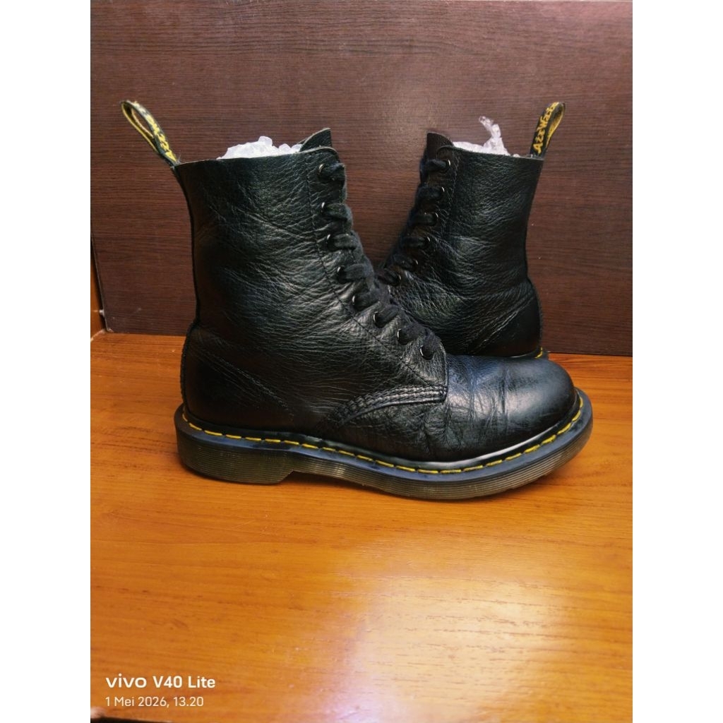 sepatu boots kulit dokter martn size 38 (second)