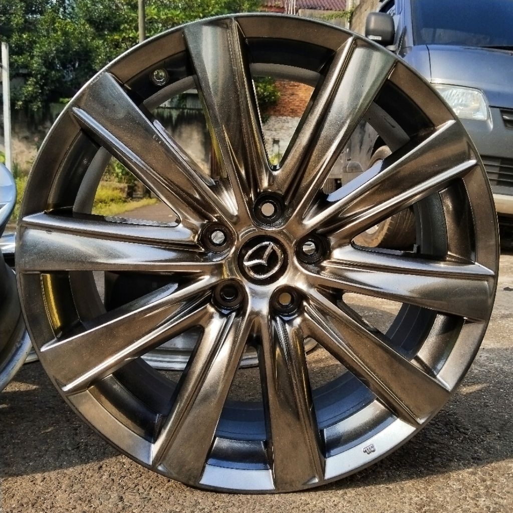 Velg Original Mazda 6 R19 Pcd 5x114.3 Lebar Rata 7.5 inci ET 45 Black Chrome Made in Japan Velg Mobi