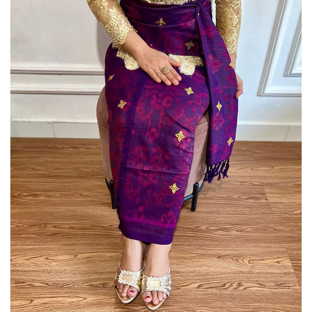 Kamen lembaran endek tenun lasem tabur emas set selendang dengan motif terbaru mewah dan elegan / BE
