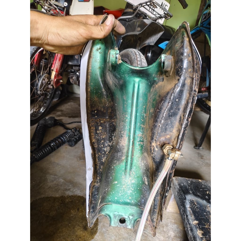 tangki honda win 100 original copotan