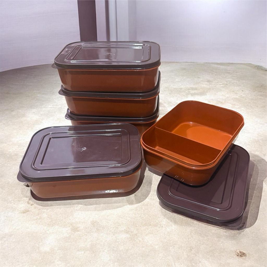 Tepak makan siang - lunch box plastik warna coklat grosir