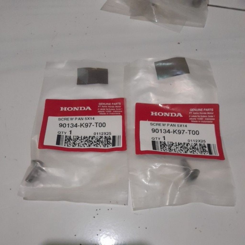 SCREW PAN 5X14 90134 - K97 - T00
