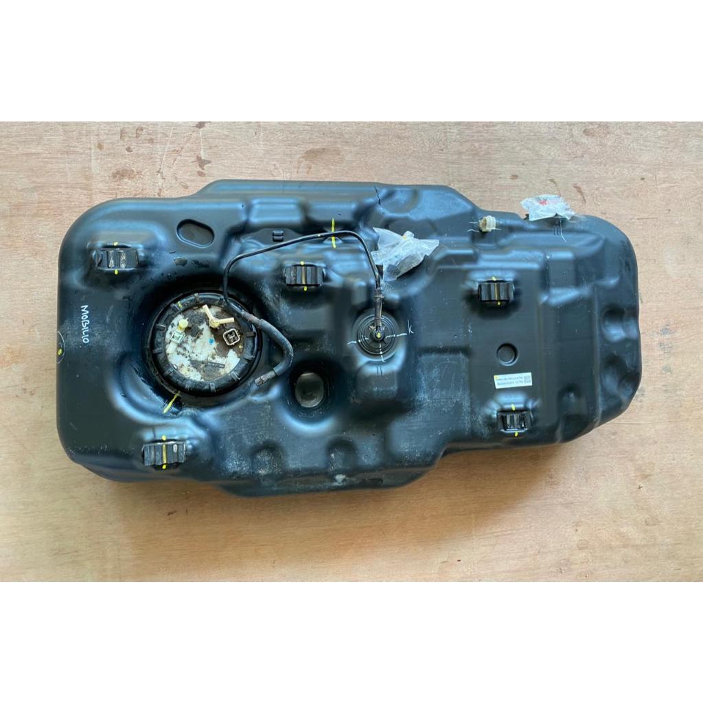 Tangki bensin fuel tank Pompa Bensin Fuel Pump Honda Mobilio Original Copotan