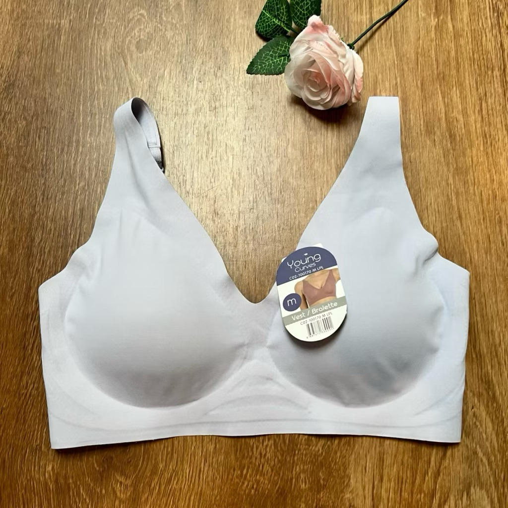 Young curve seamless bra SIZE m