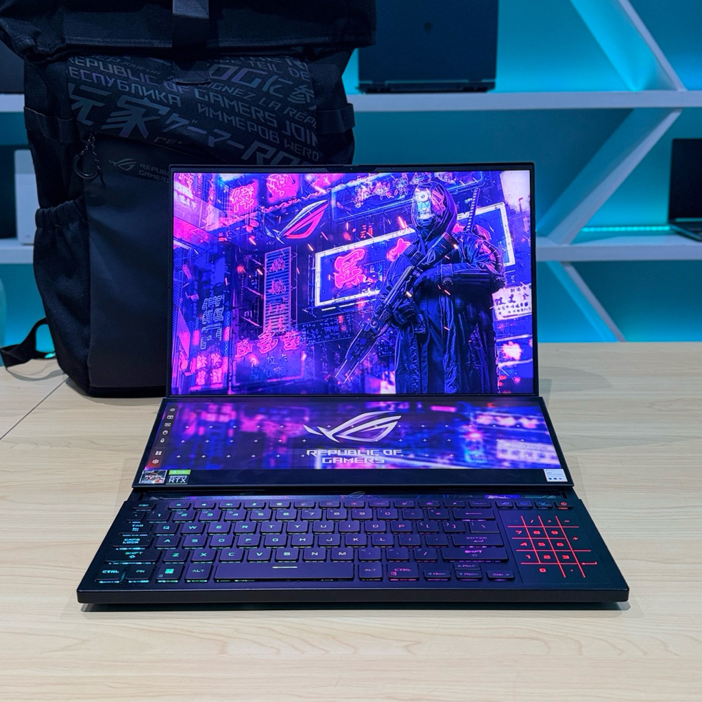 Laptop Gaming Premium Asus ROG Zephyrus Duo GX650RX Ryzen 9 6900HX RTX 3080Ti 16GB 32GB/2TB