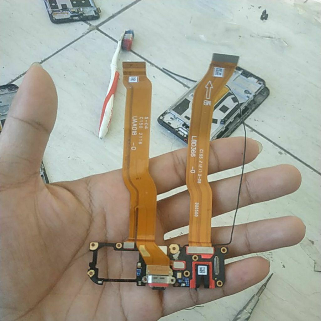fleksibel board cas bekas oppo reno 5