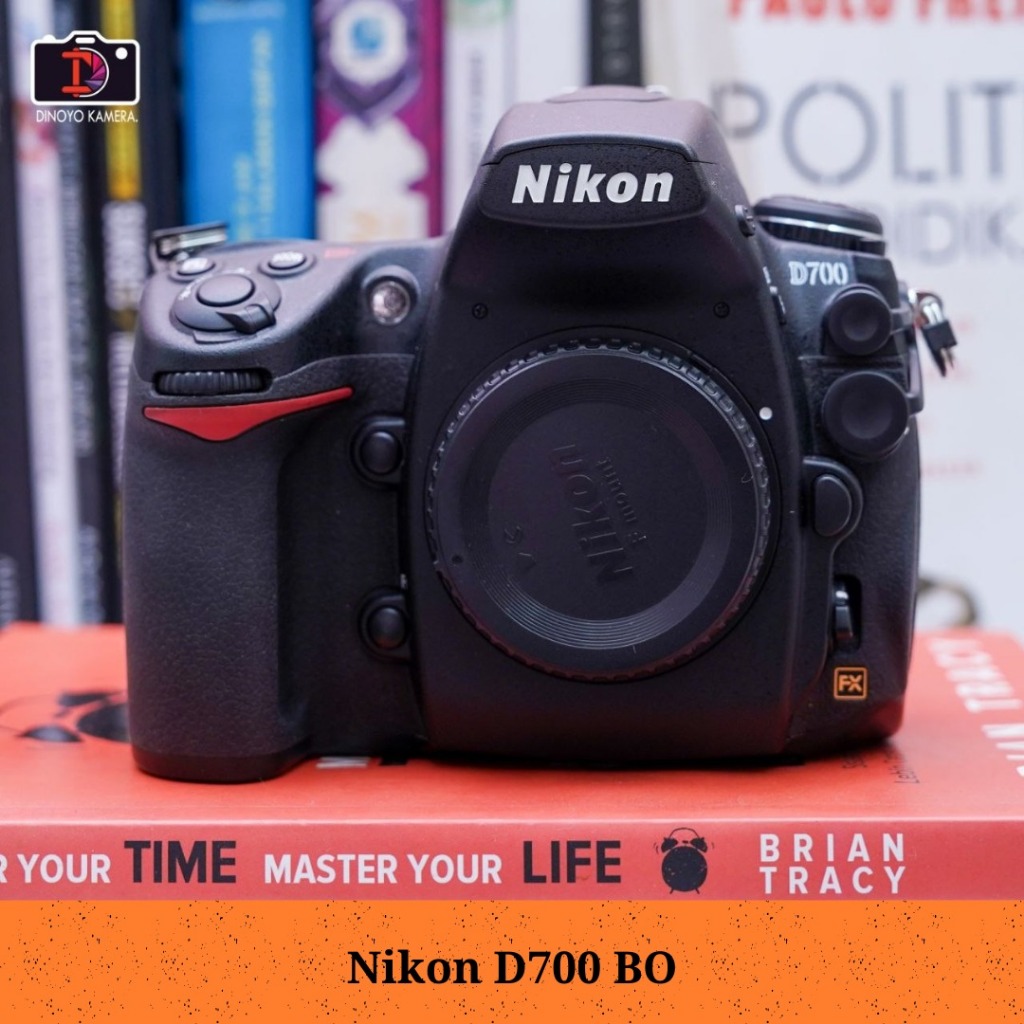 NIKON D700 BODY ONLY