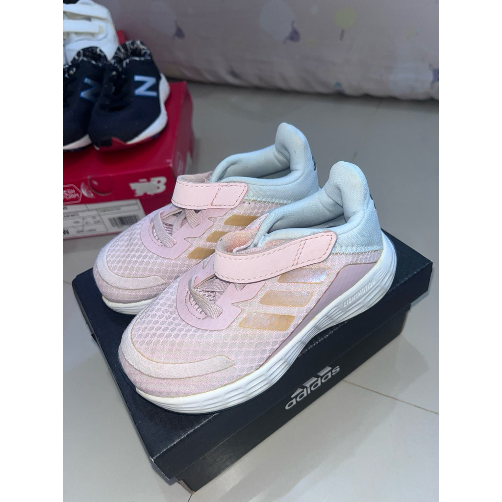 adidas duramo