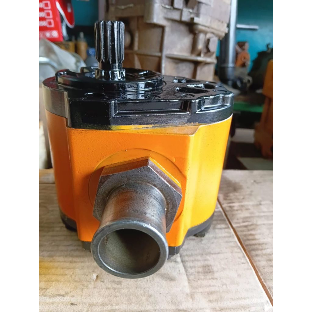 pompa hidrolik bekas forklift Toyota 5ton merk shimadzu original Made in japan siap pakai seal sealn