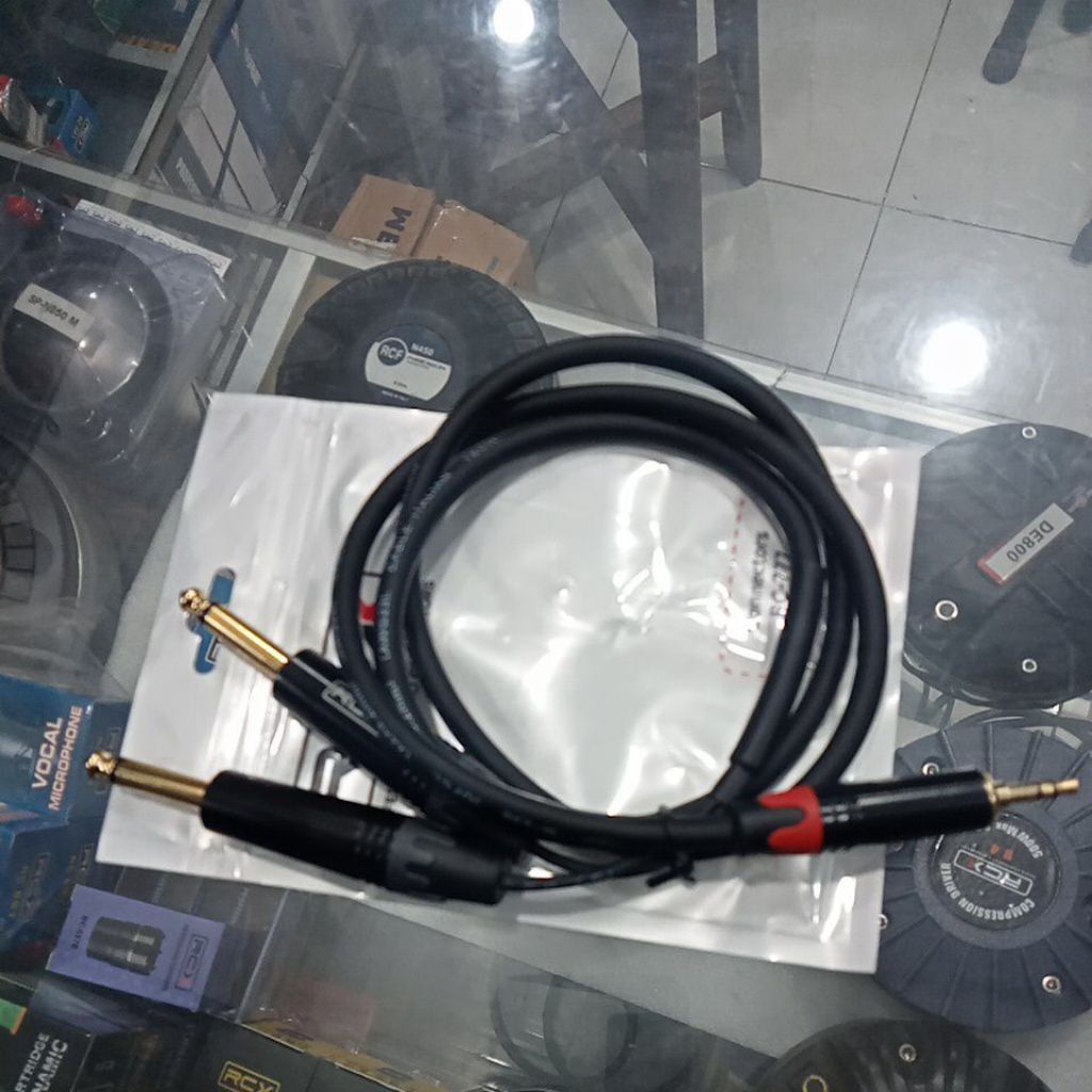 kabel hp jek mini strio keluwar jek mic mono streo