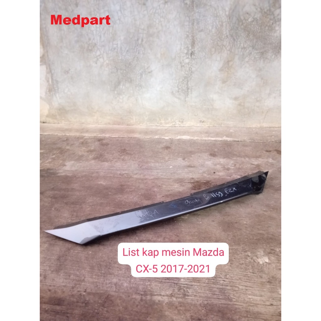 Moulding Cover Kap Mesin Grill Gril Grille Atas Radiator Mazda CX-5 CX5 CX 5 Copotan Original