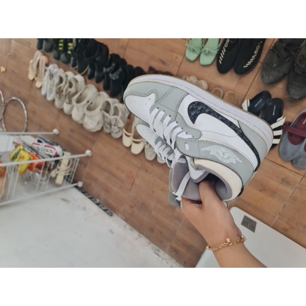 preloved sepatu cowok adidas dan nike original