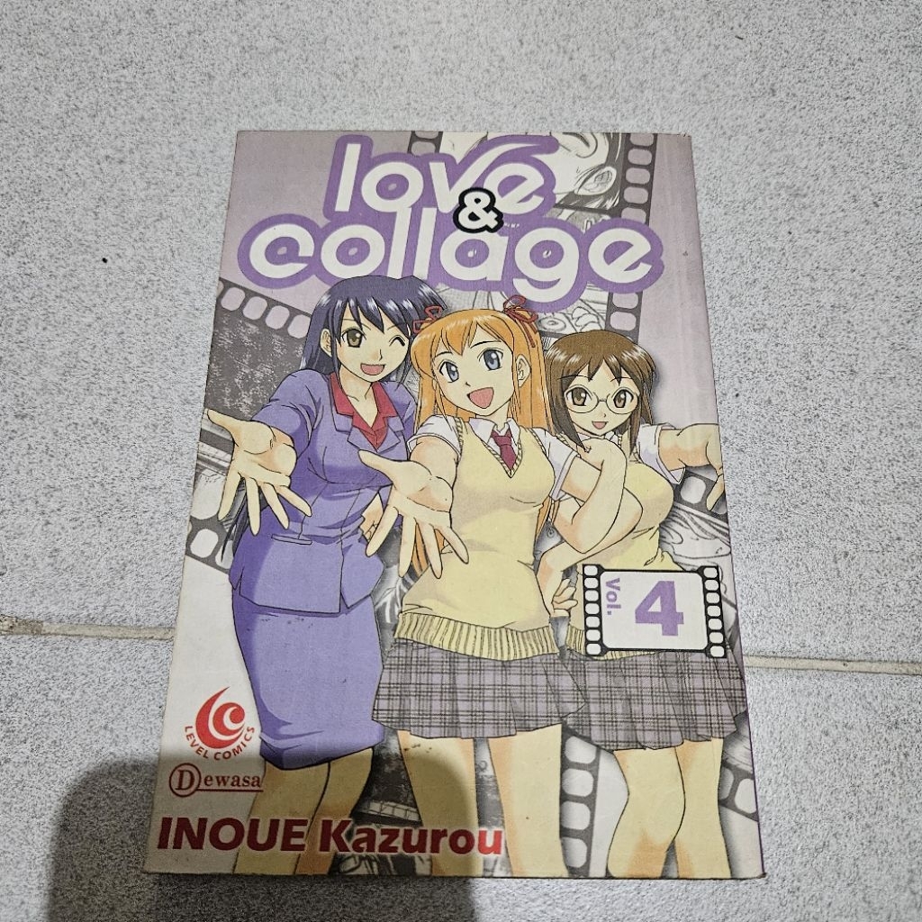 Komik bekas Love and Collage murah