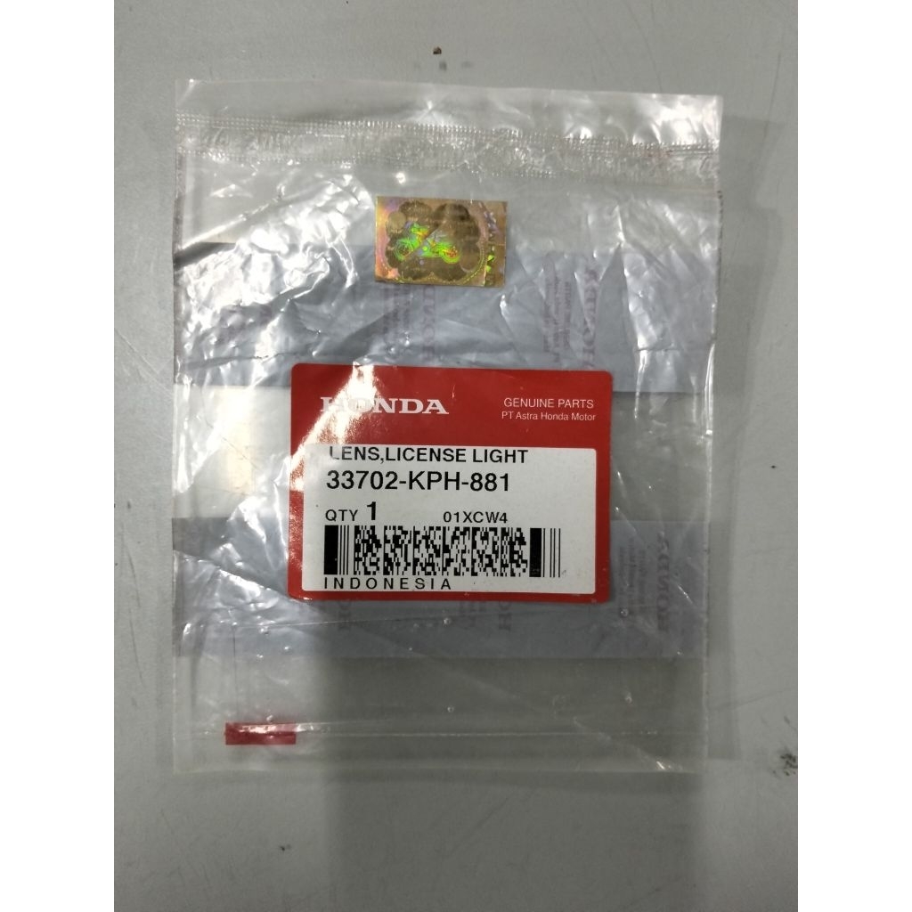 Lens license light untuk motor Karisma number part 33702KPH881