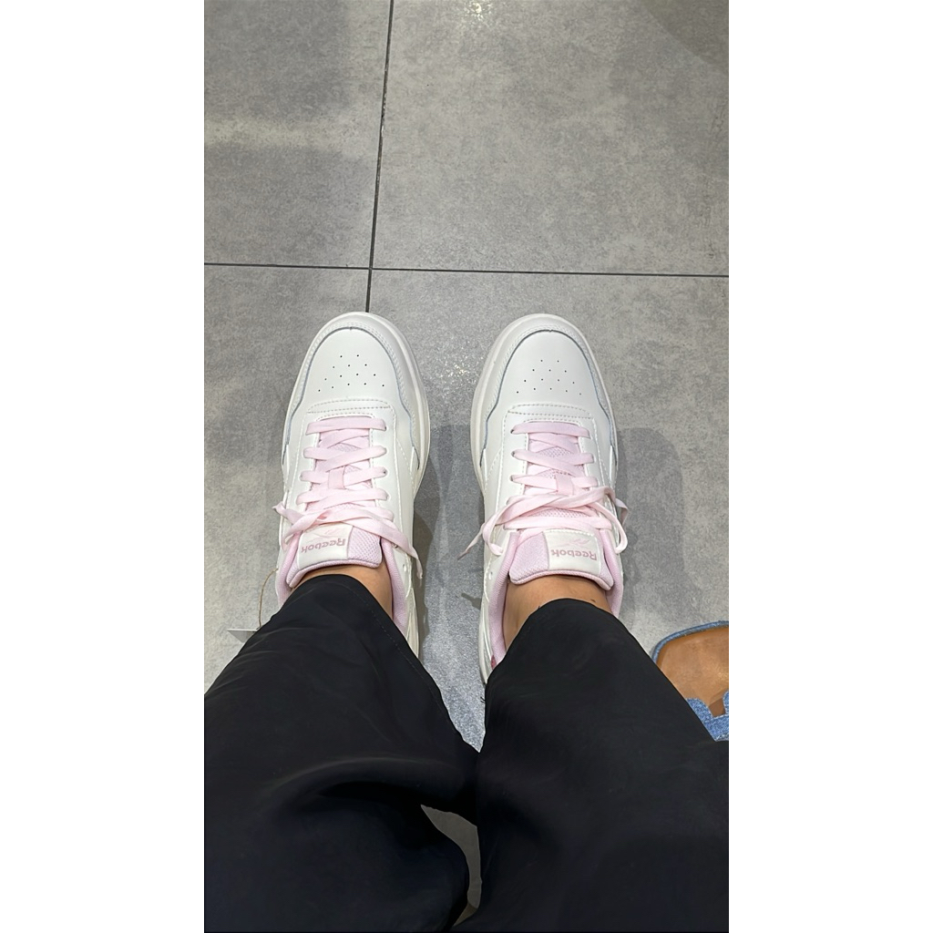 reebok court advance pink