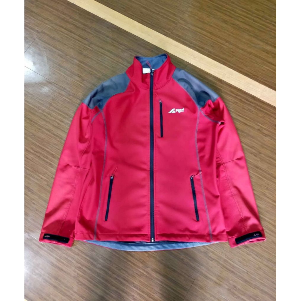 jaket rei ridding softshell