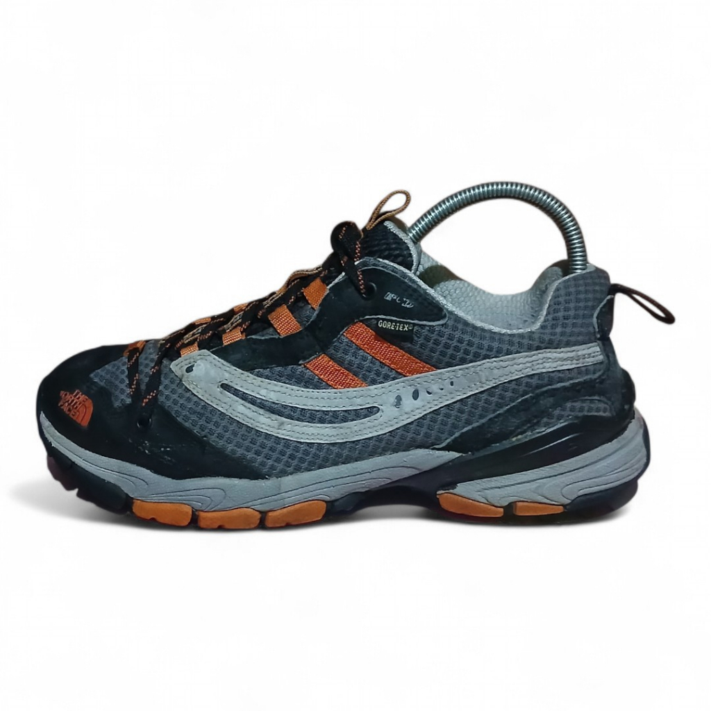 Sepatu Outdoor TNF Goretex Size 44.5 Insol 28.5 Cm
