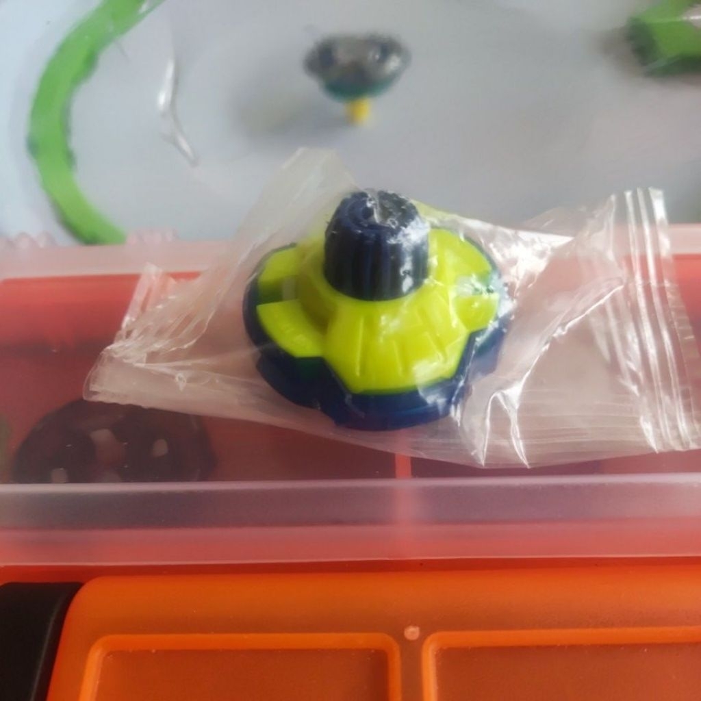 beyblade x rachet turbo original takara tomy