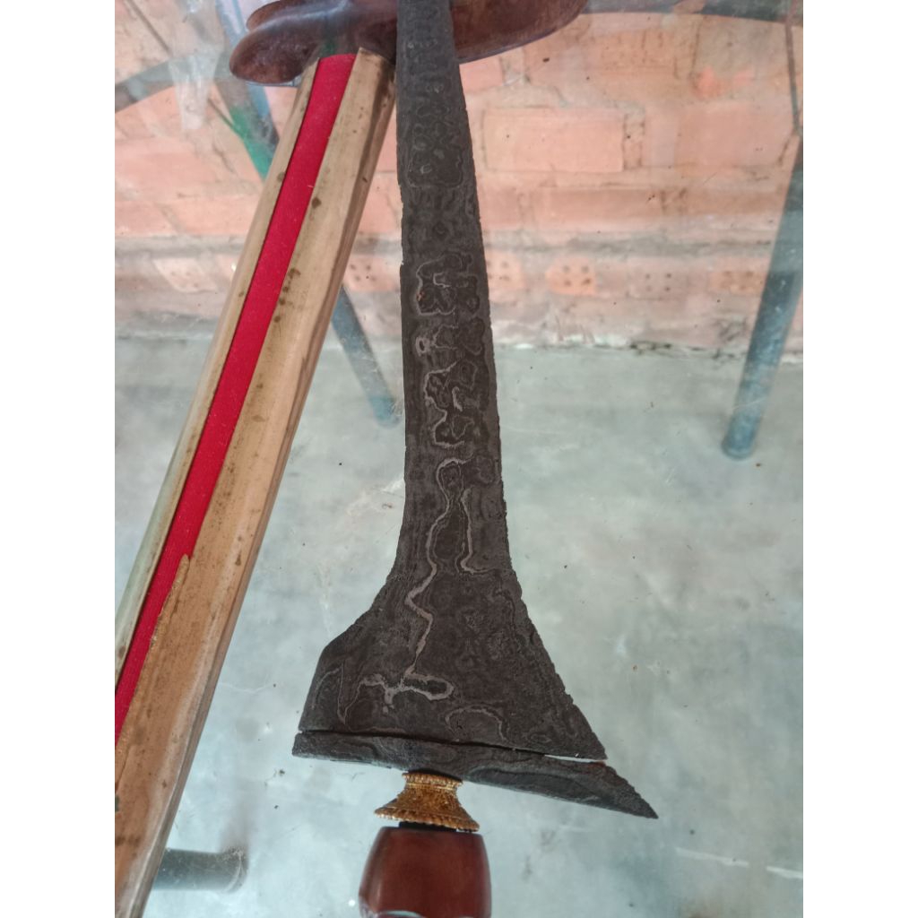 keris brojol segaluh