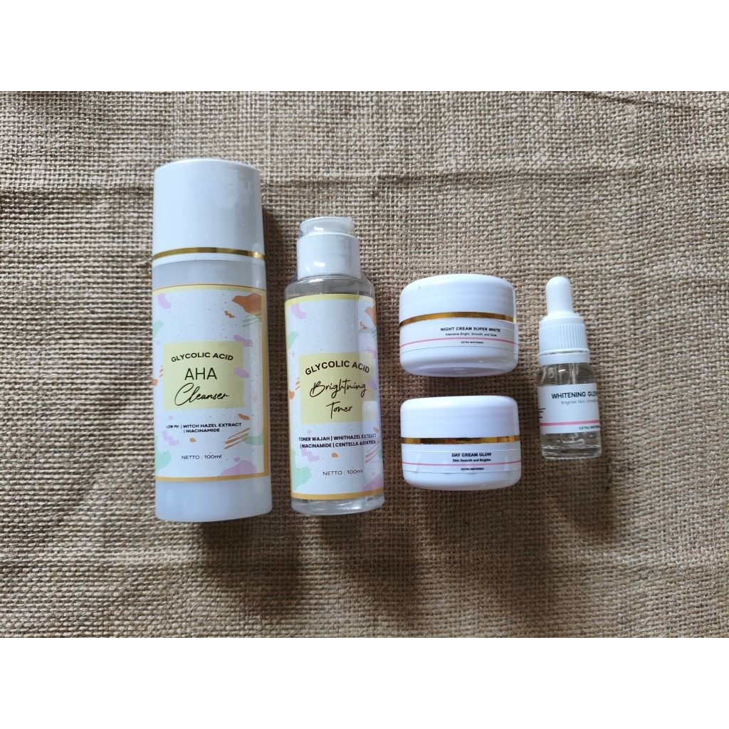 cream glow / cream wajah / cream pemutih wajah / pemutih wajah / perawatan wajah