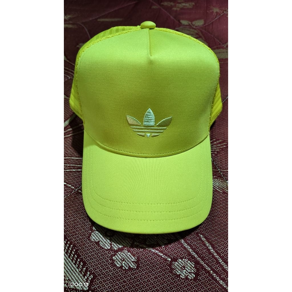Topi Adidas Trucker