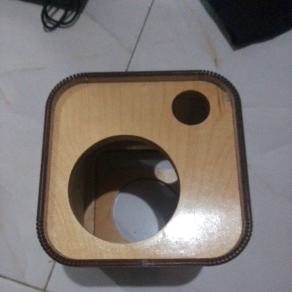 Box speaker 4 inch